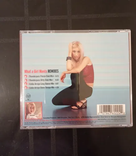 CD Cristina Aguilera what a girls wants