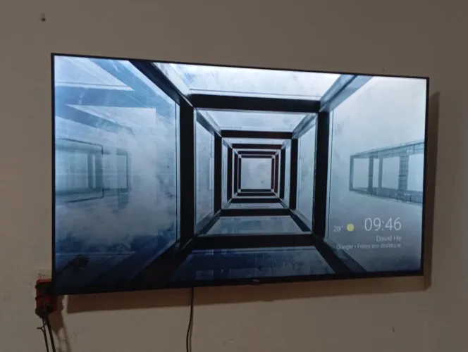TCL EM ÓTIMO ESTADO
