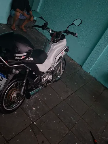 HONDA POP 110i 2021 - R$ 11.827,84 + CAPACETE GRÁTIS