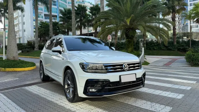 Volkswagen Tiguan Allspac R-line 350 TSI 2.0 4X4 2020