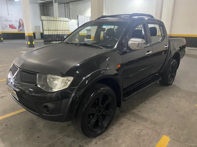 Mitsubishi L200 Triton HPE 3.5 CD V6 24V Flex Aut. 2012