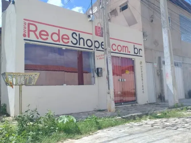 176m² DE OPORTUNIDADE: Prédio Comercial + Casa + Terreno + Energia Solar por apenas R$ 159
