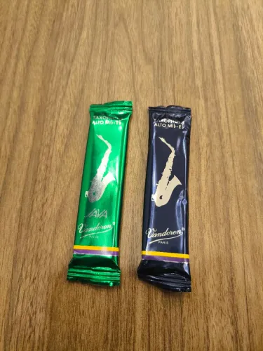 Kit 2 Palheta Sax Alto Vandoren