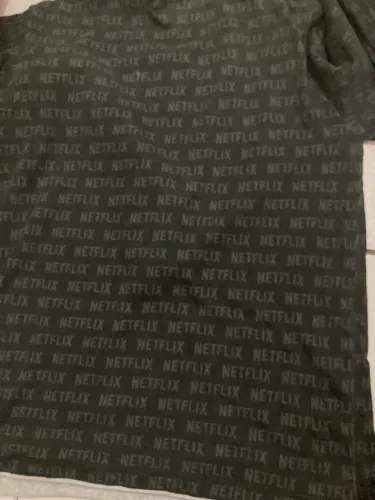 Camiseta Manga Longa Reserva + Netflix - Original e Exclusiva