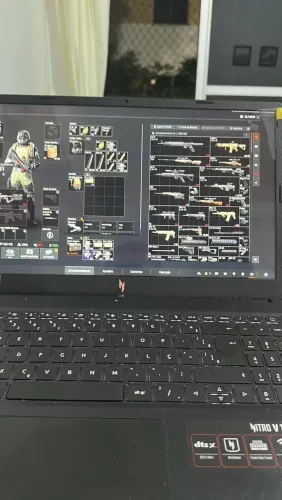 Notebook nitro v15 com i7, RTX 4050 pra vender o mais rápido possível.