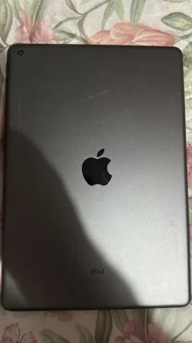 iPad 7 geração - silver (prata) 32gb 