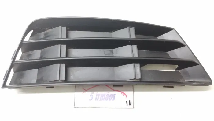 Moldura Farol Milha Audi A4 2.0 2016 / 2017 N 8w0807682 Preto