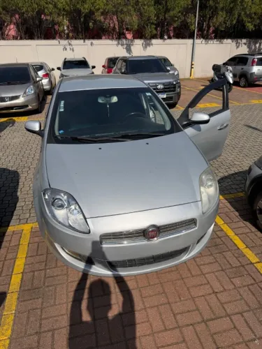 Fiat Bravo Essence Dualogic 1.8 Flex 16V 5P 2013