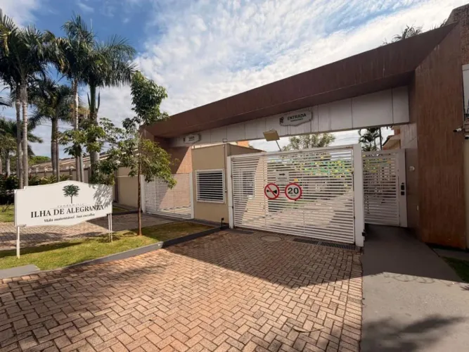 Cond. Ilhas de Alegranza - Sobrado 31 - Jardim Mariliza