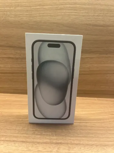 iPhone 15 128GB Preto LACRADO