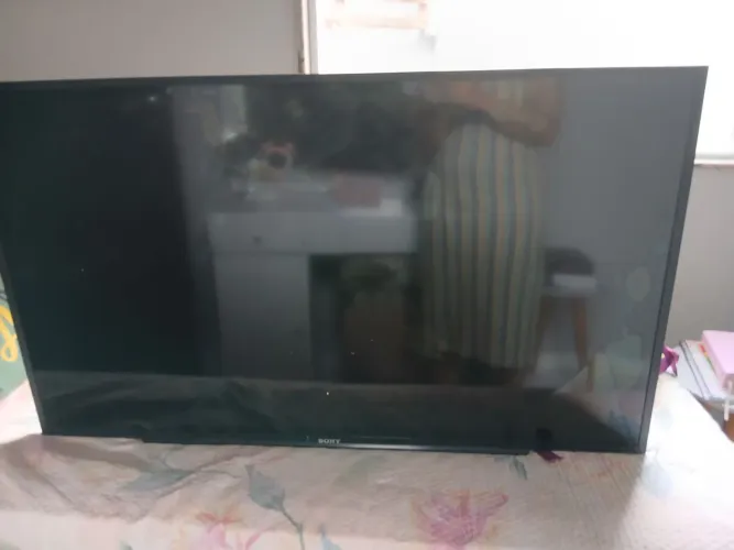 Televisão da sony quebrada 