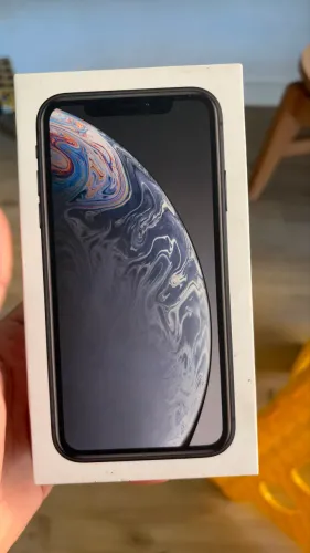 iPhone XR