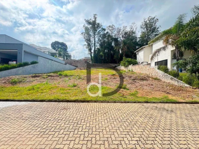 Terreno à venda, 840 m² por R$ 970.000,00 - Condomínio Jardim Europa - Vinhedo/SP