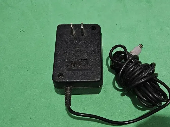 Fonte Original para Super Nintendo 110V - Usada