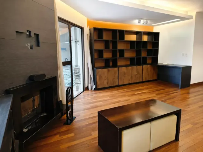 MOINHOS IMOBILIÁRIA aluga amplo apto 149m²