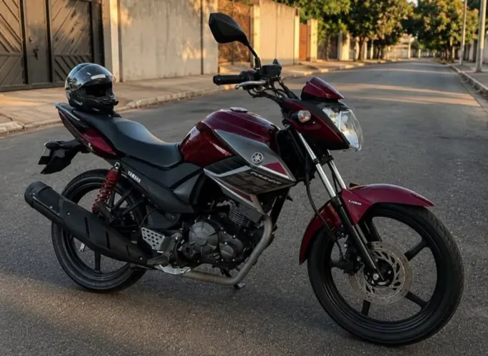 Moto Yamaha Fazer 150