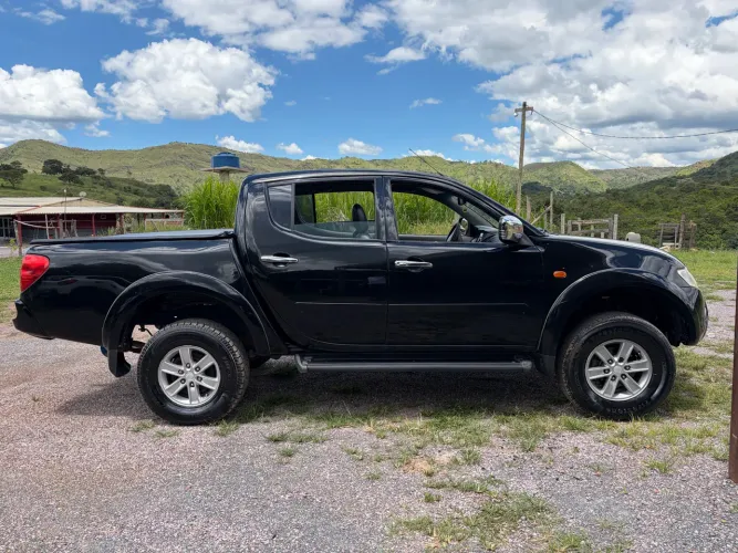 Mitsubishi L200 Triton HPE 3.5 CD V6 24V Flex Aut. 2009
