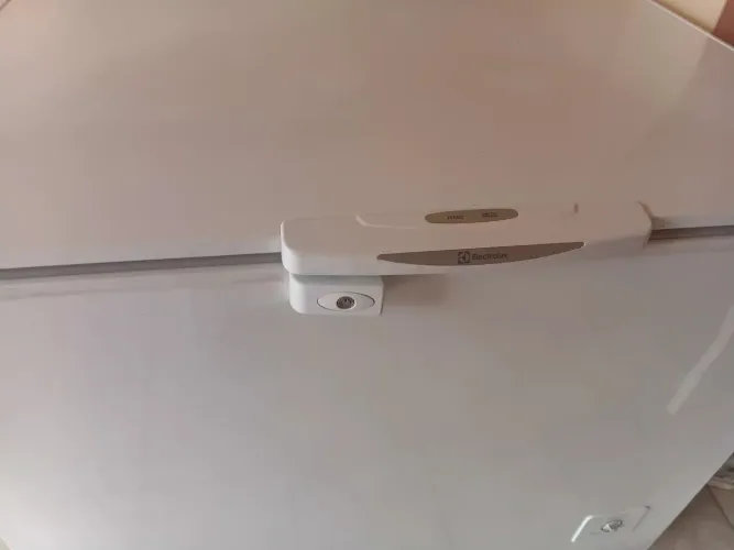 Vende-se Freezer
