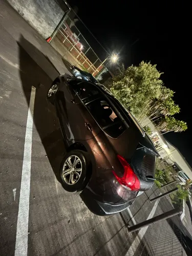 Peugeot 2008 Griffe 1.6 Flex 16V 5P Aut. 2017