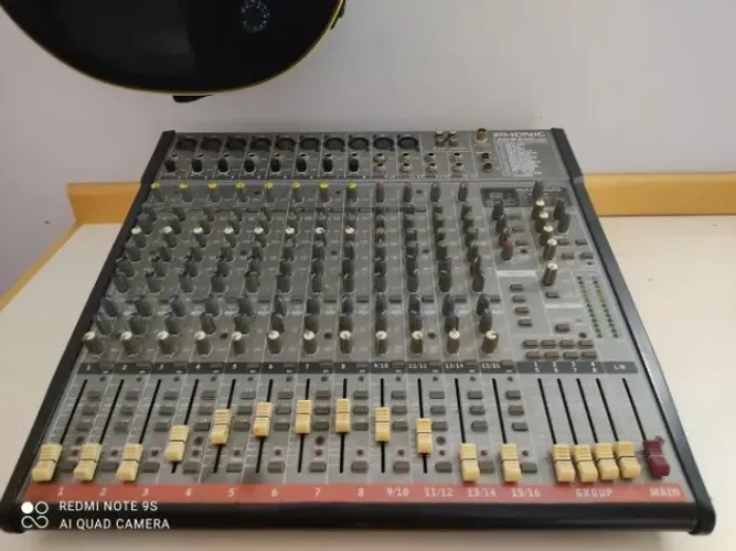 MESA DE SOM USB