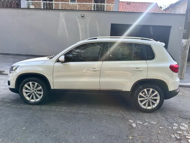 Volkswagen Tiguan 2.0 TSI 16V 200cv Tiptronic 5P 2015
