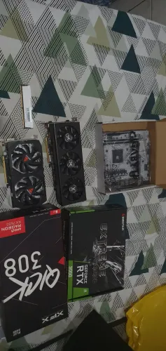 vendo 2 placas de video FUNCIONAM PERFEITAMENTE, valores na descrição.
