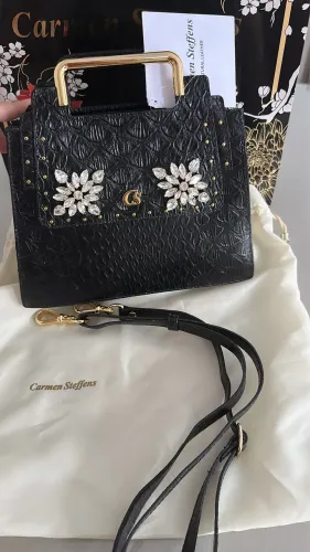 Bolsa Carmen Steffens nova na etiqueta, toda em couro.