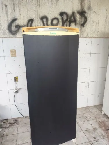 Geladeira gelo seco 