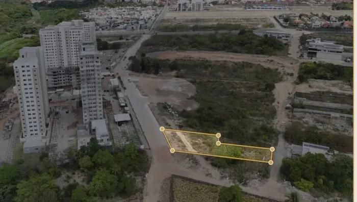 Vende-se / Permuta 18% no Local - Portal do Sol 02 Lotes com 970m²