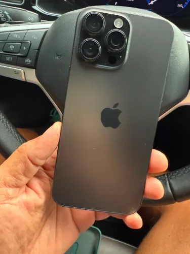 ? iPhone 16 Pro Max 256GB - Novo na Garantia