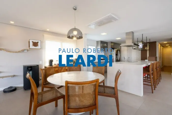 APARTAMENTO - VILA ANDRADE - SP
