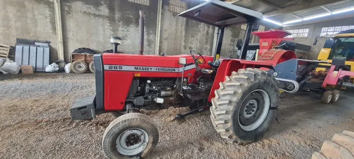 Trator MF 265  ano 1995