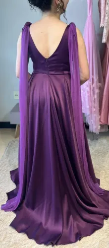 Vestido roxo festa