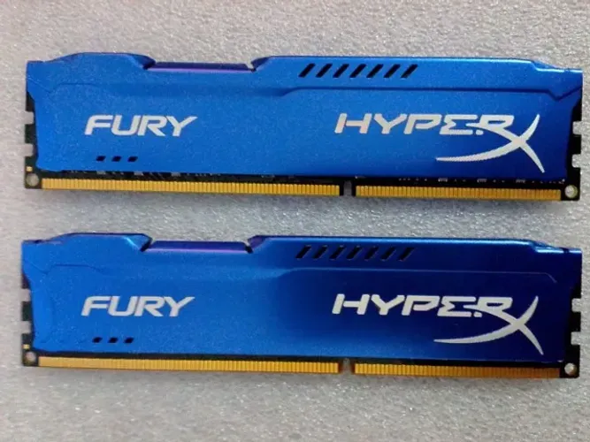 Memória RAM HyperX FURY Azul DDR3 16GB