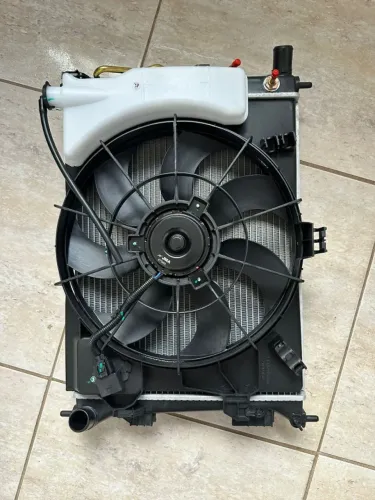 Kit radiador hb20 automático 13 19 - NOVO 