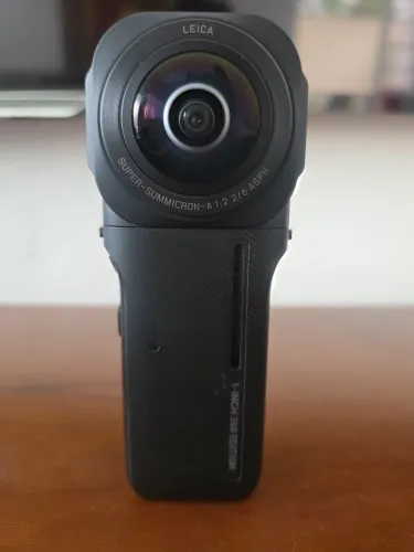 Insta 360 one rs 