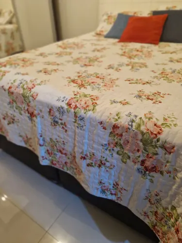 Cama Queen Box Baú bipartido