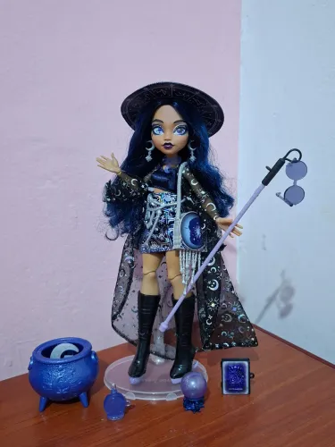 Boneca Claire de Luna MoonSpell High - Monster High