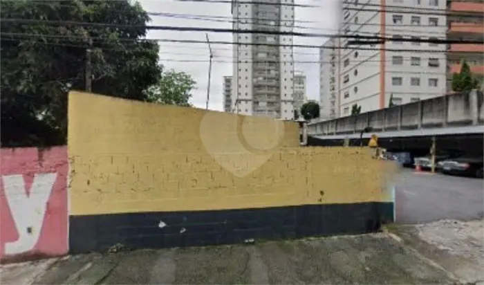 Terreno à venda ou para locação em Centro - SP