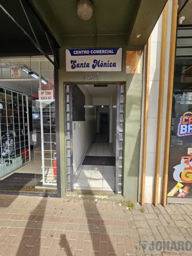Sala comercial para alugar por R$ 900.00, 50.00 m2 - CENTRO - APUCARANA/PR