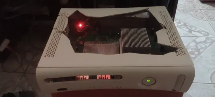 Xbox 360 Fat Jasper (leia o anúncio)