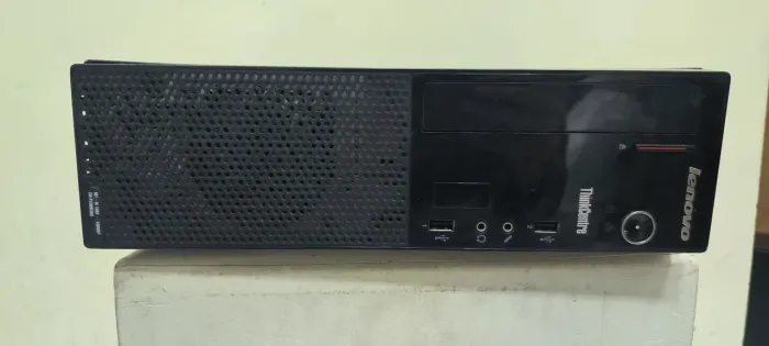 CPU Lenovo i5 4GB ram 160GB windows 11