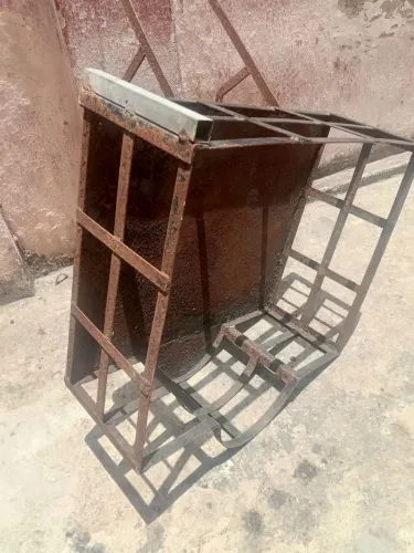 bagageiro pra entrega de moto, suporta até 7 garrafões