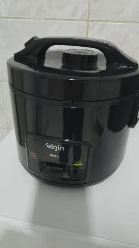 Panela Elétrica de Arroz Elgin Rizzo - Preta