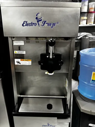 Máquina de sorvete Electrofrezeer