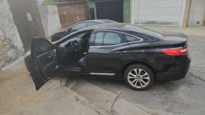 Imagem de Hyundai Azera blindado  3.0 V6 24V 4P Aut. 2012