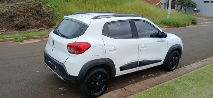 Renault Kwid Outsider 1.0 Flex 12V 5P Mec. 2020