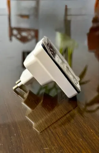 Repetidor Wi-Fi 300Mbps - Aumenta Sinal - Fácil Instalação