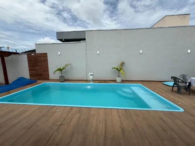 Aluguel de Temporada Casa Caldas Nova com Piscina, Hidromassagem, Churrasqueira, Mobiliada