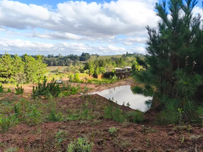 ? Sítio 2 Hectares com 2 Açudes e Linda Vista | Próximo à RS-020